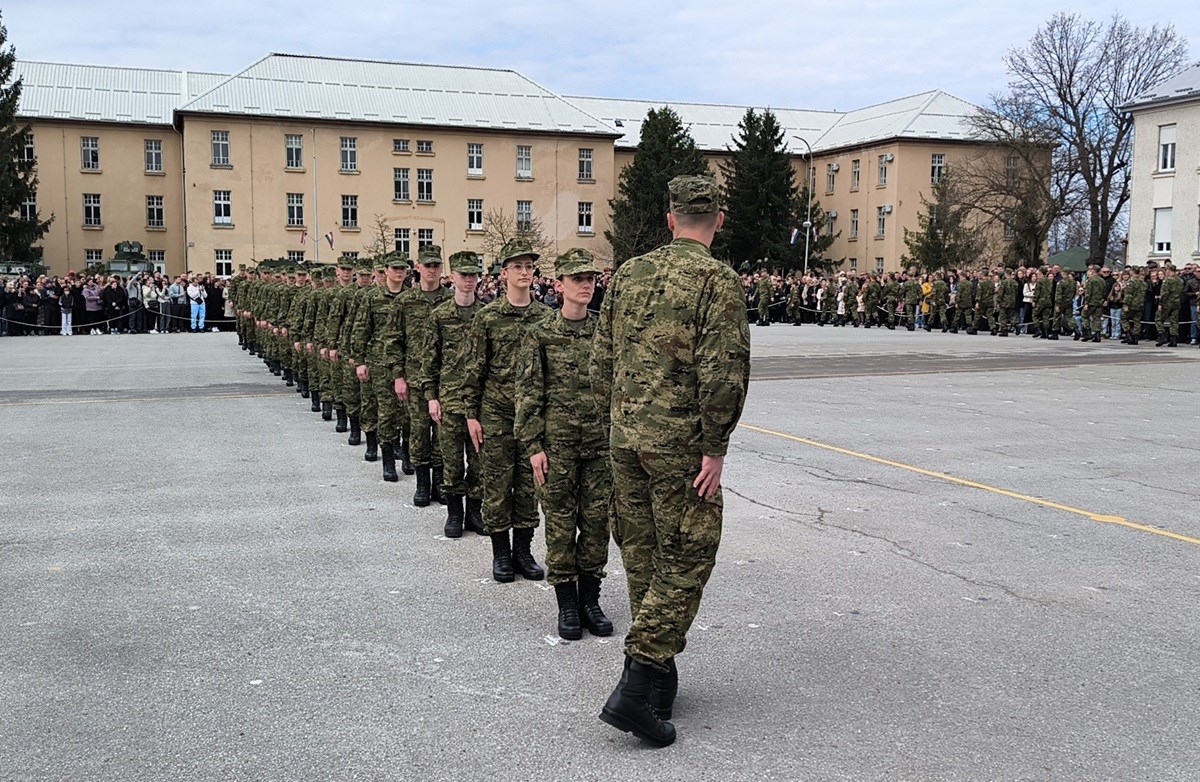 FOTO Prvi ročnici prisegnuli u Požegi, među njima i 82 žene