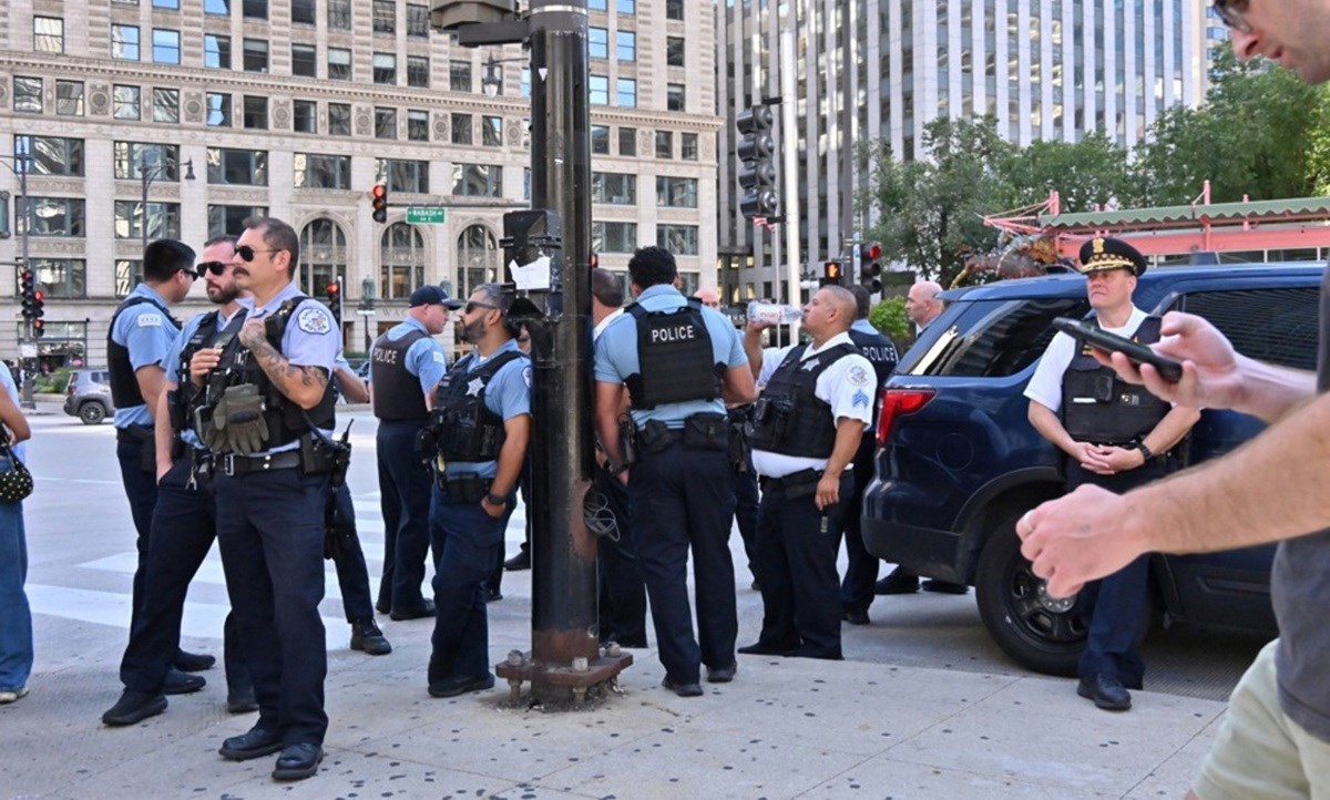 FBI: Spriječili smo bombaške napade u Kaliforniji na Novu godinu