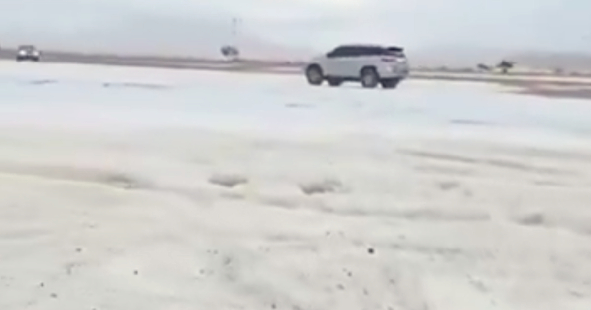 VIDEO Usred pustinje u Emiratima pala silovita tuča