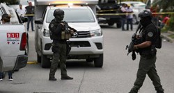 Naoružani napadači na motorima u Meksiku ubili pet ljudi zbog krađe goriva