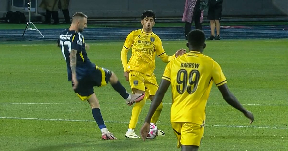 VIDEO Brozović dobio izravni crveni karton na dan kad se oprostio od reprezentacije