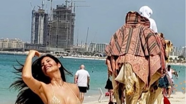 Playboyjeva zečica riskirala zatvorsku kaznu zbog seksi fotografija iz Dubaija