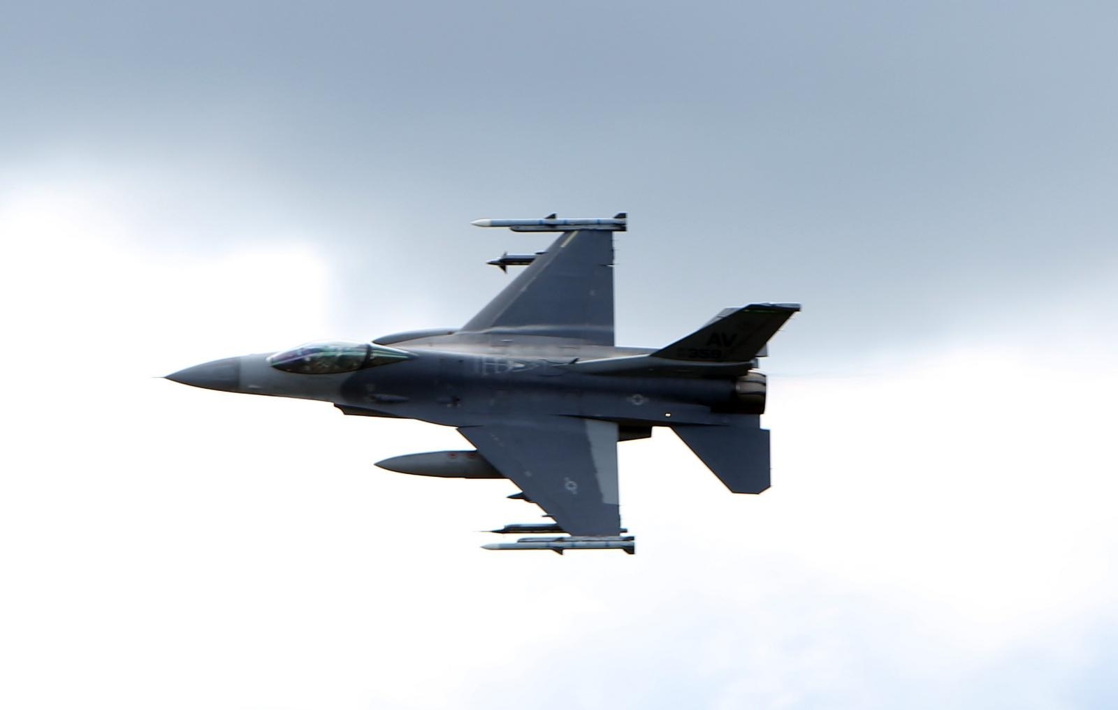 SAD Hrvatskoj poklonio skupi toranj, moćni američki avioni letjeli nad Slunjem