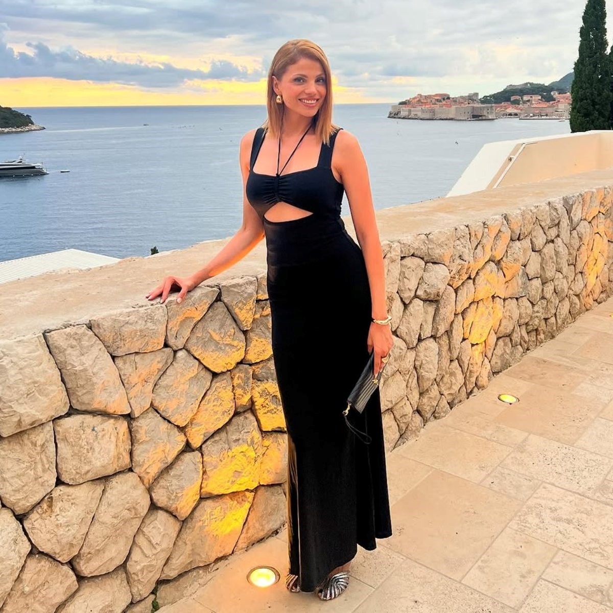 Lejla Filipović pokazala prekrasnu haljinu. Uspjeli smo je pronaći
