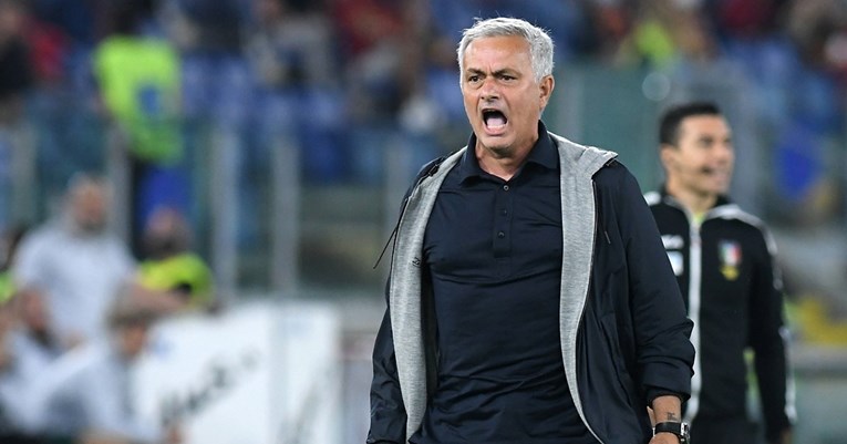 Inter nastavio lov na Napoli i Milan, Mourinhov već šesti poraz u ligi