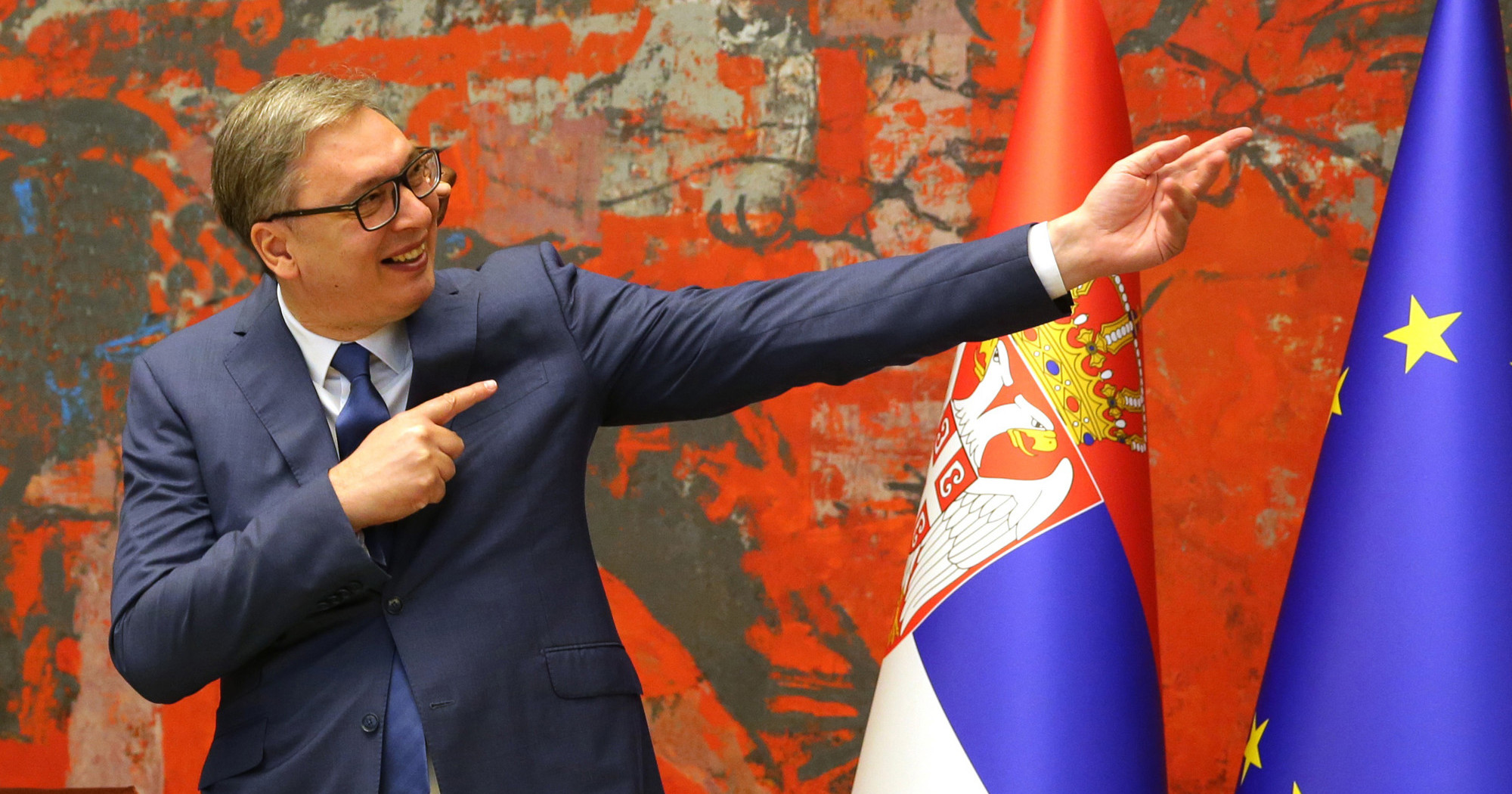 Srbija raspisala tjeralicu za muškarcem koji je pozvao na uhićenje Vučića