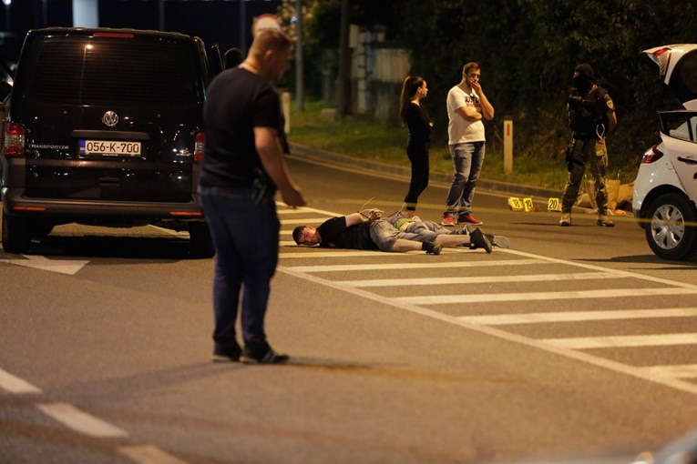 FOTO Na ulazu u Mostar sinoć uhićeno više osoba