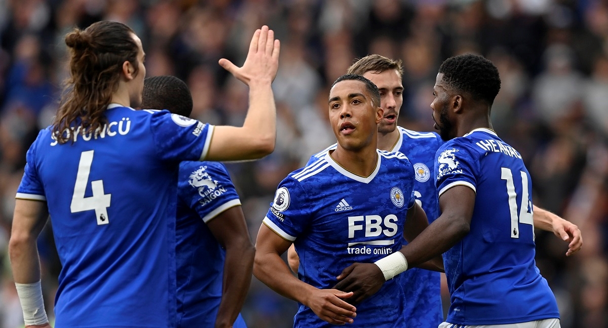 LEICESTER - MAN. UNITED 4:2 Preokret Leicestera, United gubi korak za vodećima