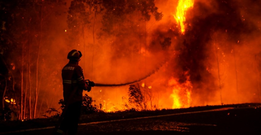 Zbog požara u Portugalu evakuirano 1400 ljudi, gasi ih više od 1000 vatrogasaca