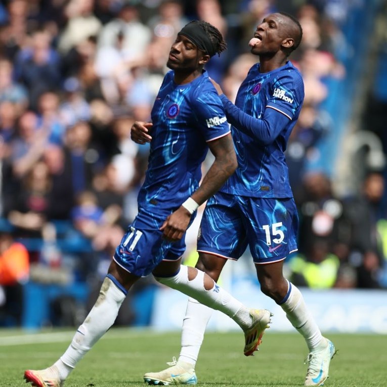 Chelsea pobijedio Everton i vratio se na četvrto mjesto Premier lige