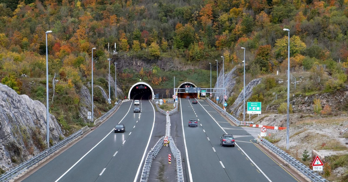 Zagrepčanin kroz tunel Sv. Rok jurio preko 200 km/h