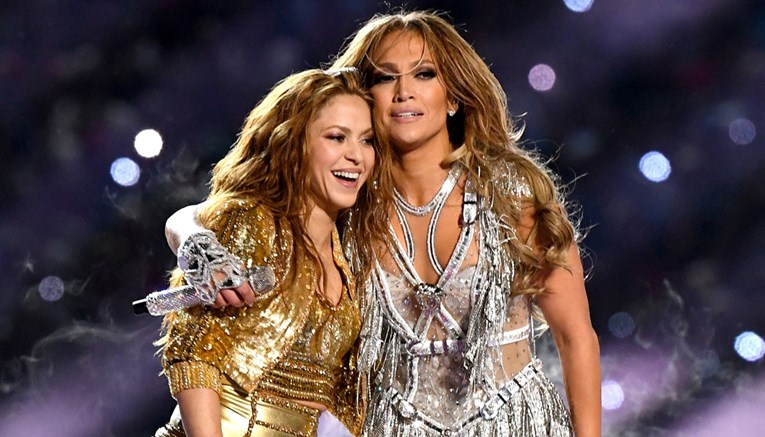Stiglo više od 1300 žalbi na nastup J.Lo i Shakire: "To je pornografija"