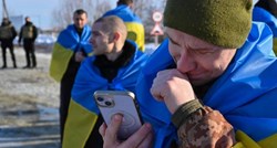 VIDEO I FOTO Velika razmjena zarobljenika Ukrajine i Rusije, fotografije su potresne