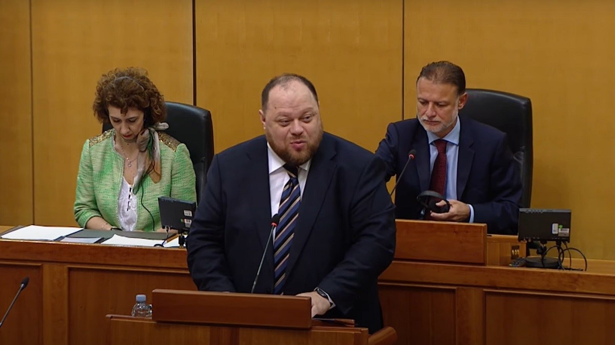 VIDEO Stefančuk u saboru: Hvala za oružje i što primate našu djecu na more