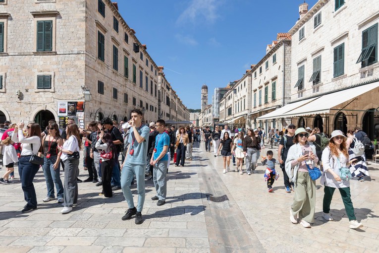 Dubrovački gradonačelnik: Ova turistička sezona mogla bi biti jedna od najzahtjevnijih