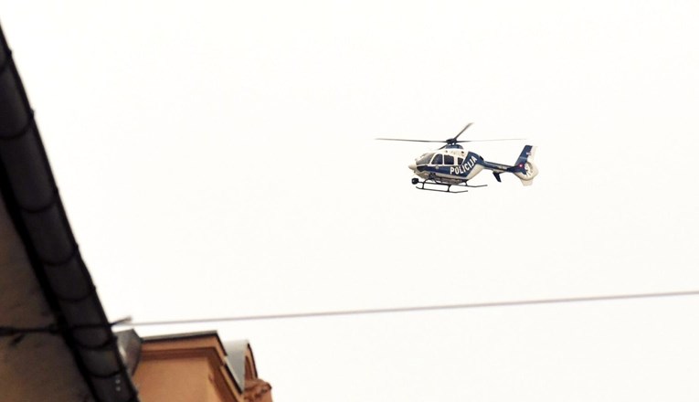 Velika potraga za čovjekom kod Vrbovca, dignut helikopter. Susjedu je opalio sjekirom
