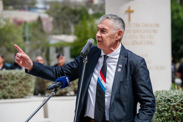 Glasnović i ekipa pisali Milanoviću, Plenkoviću i biskupima