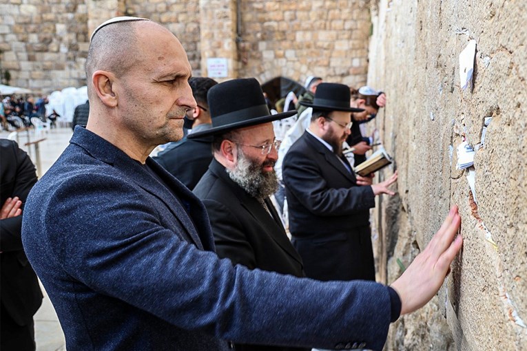 Anušić: U Izraelu sam morao objašnjavati da mi nemamo veze s Milanovićevim izjavama