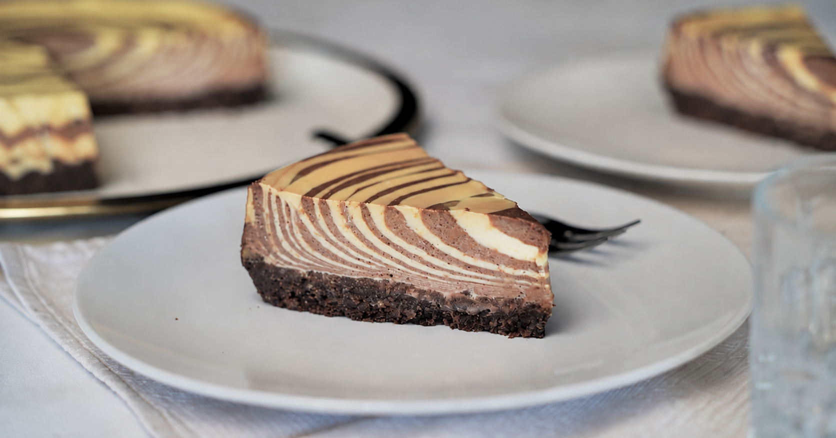 Imamo recept za zebra cheesecake koji će oduševiti sve ljubitelje slastica