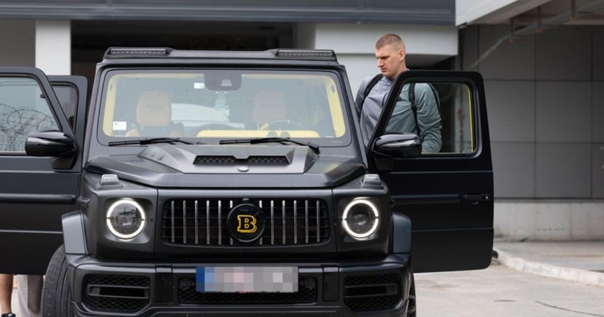 FOTO Jokić se u Srbiji pojavio s jako skupim automobilom i satom