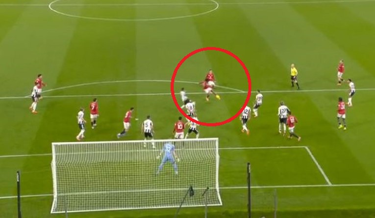 Golčina zatresla Old Trafford na Boxing Day. Pogledajte snimku s tribine