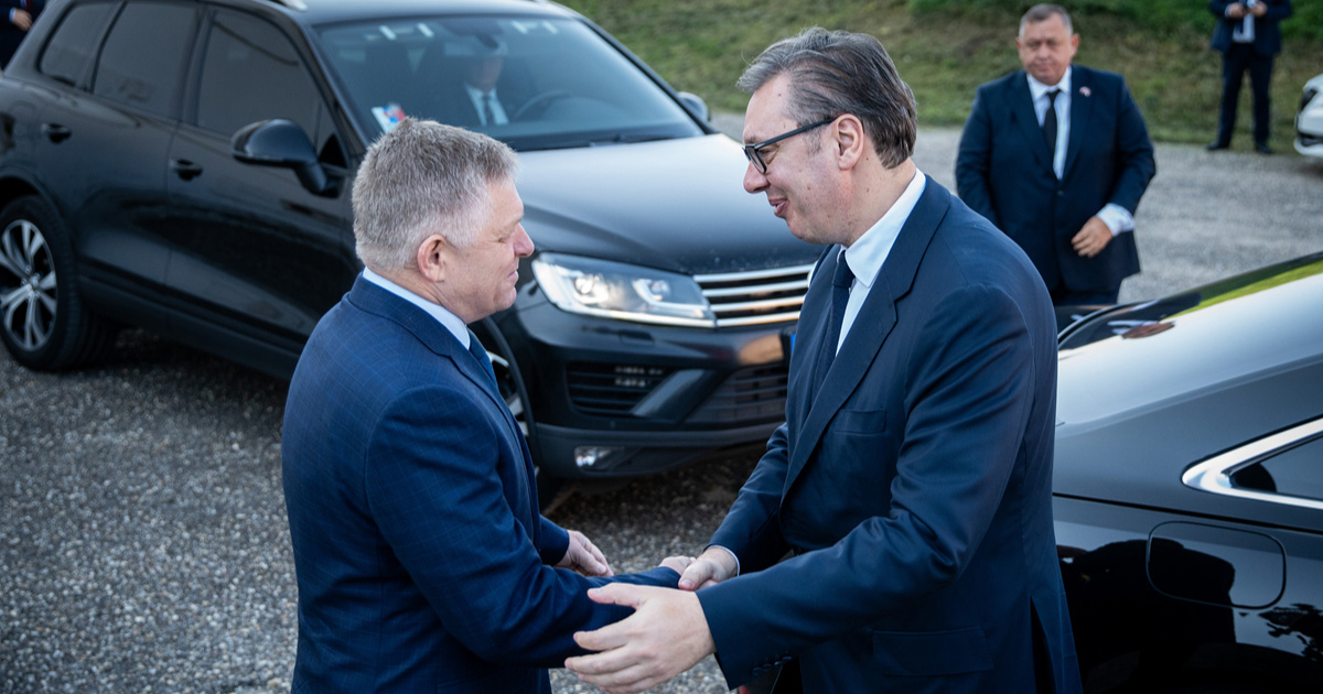 Fico bio najavljen kao gost na Vučićevom skupu u Beogradskoj areni. Ipak neće doći