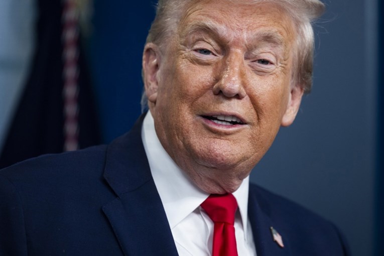 Trumpa pitali koliko je daleko spreman ići zbog Grenlanda. On: Saznat ćete