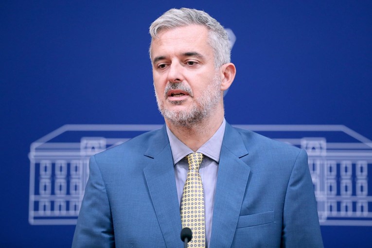 Raspudić: Azil traži više vojno sposobnih muškaraca nego što ih je zajedno u 4 grada