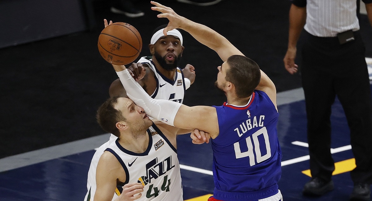 Hercegovački obračun u napetom NBA derbiju. Zubac pobijedio Bogdanovića