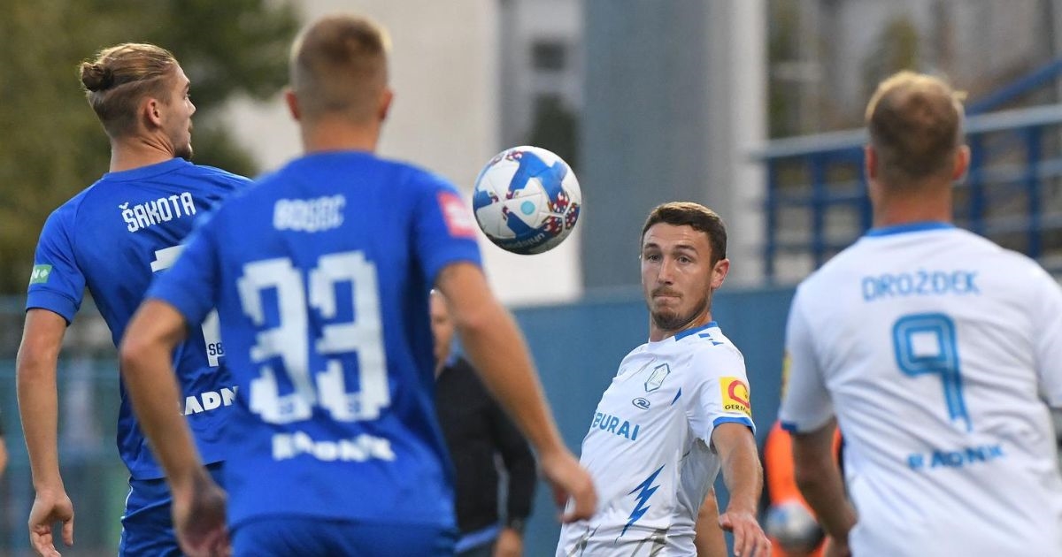 SLAVEN - VARAŽDIN 3:2 Slaven u ludnici s igračem manje do druge pobjede u nizu