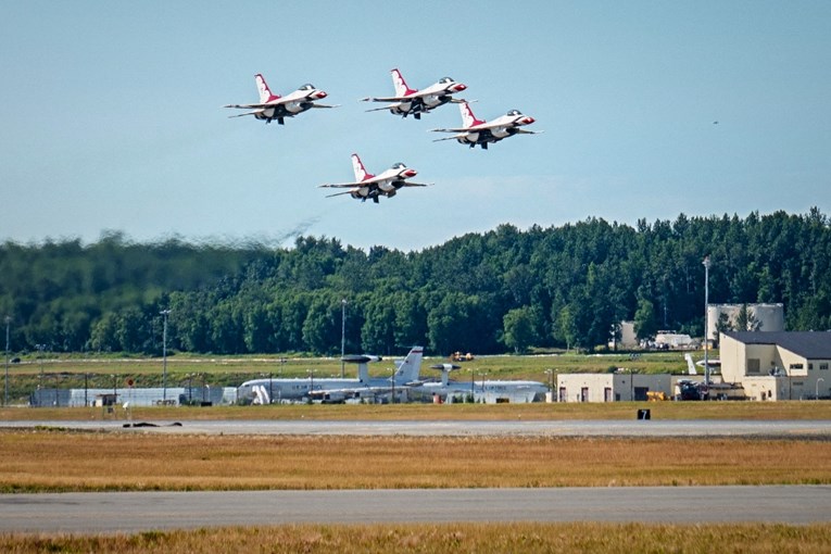 Zašto je Trump za susret s Putinom odabrao zabačenu vojnu bazu na Aljasci?