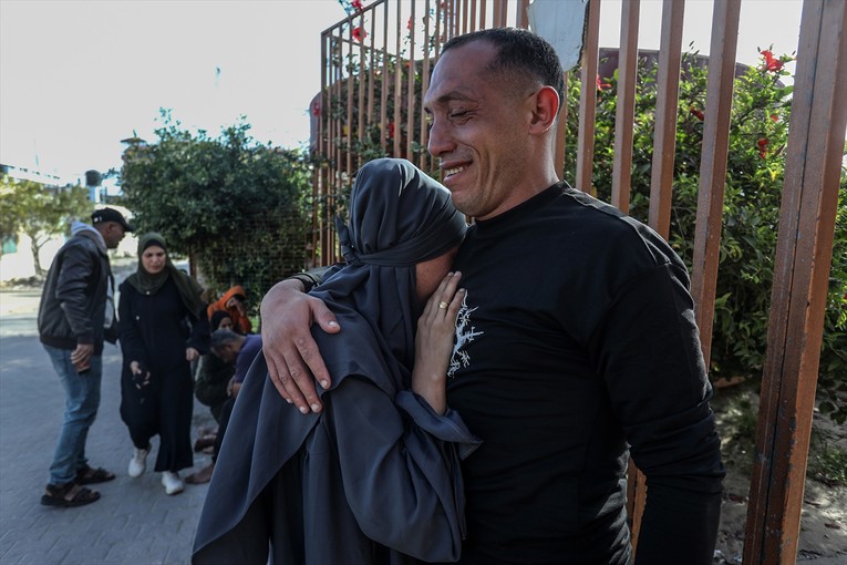 VIDEO Dio ranjenih Palestinaca vratio se u Gazu. Tisuće i dalje čekaju pomoć