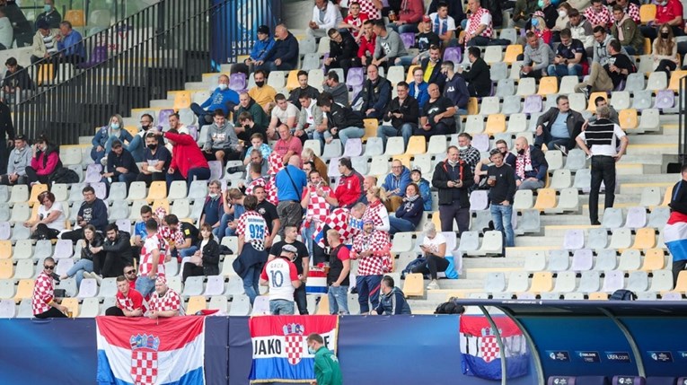 U-21 Hrvatska protiv Španjolske kao da je doma. Na tribinama u Mariboru samo Hrvati