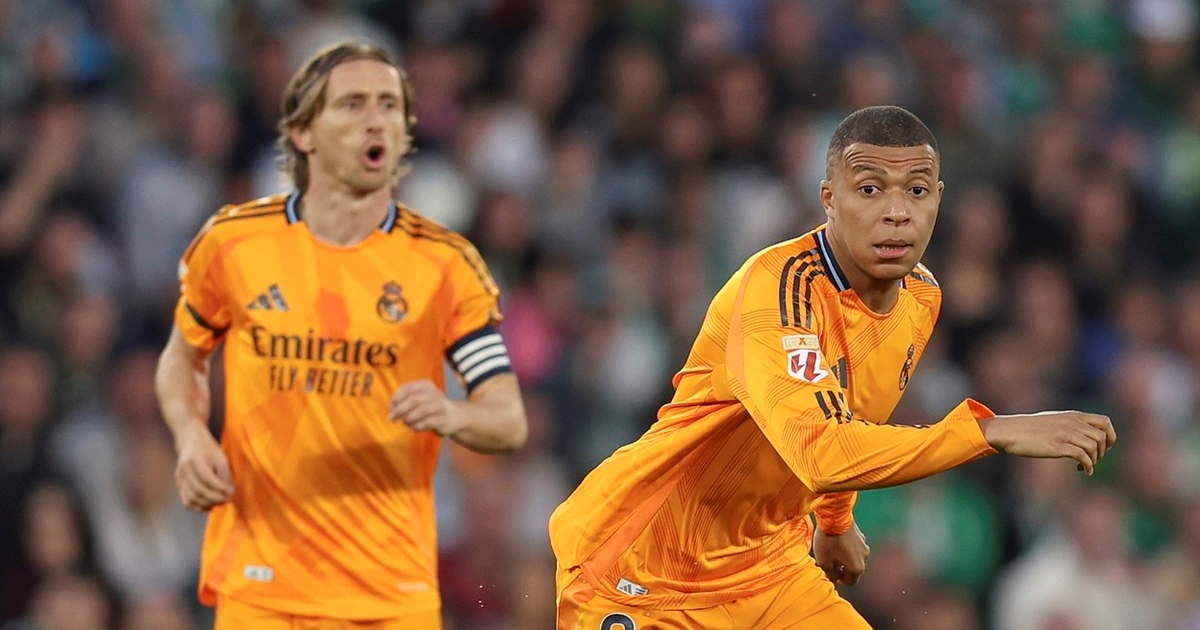 Mbappe prokomentirao fotku na kojoj kao tinejdžer stoji ispod postera Reala i Modrića