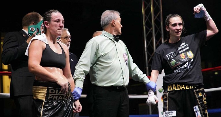 Ivana Habazin osvojila WBC Silver pojas i postala prva izazivačica za svjetski naslov