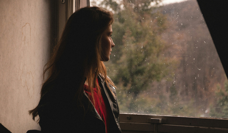 Dvije česte navike koje otežavaju ljubavne odnose, prema psihologu