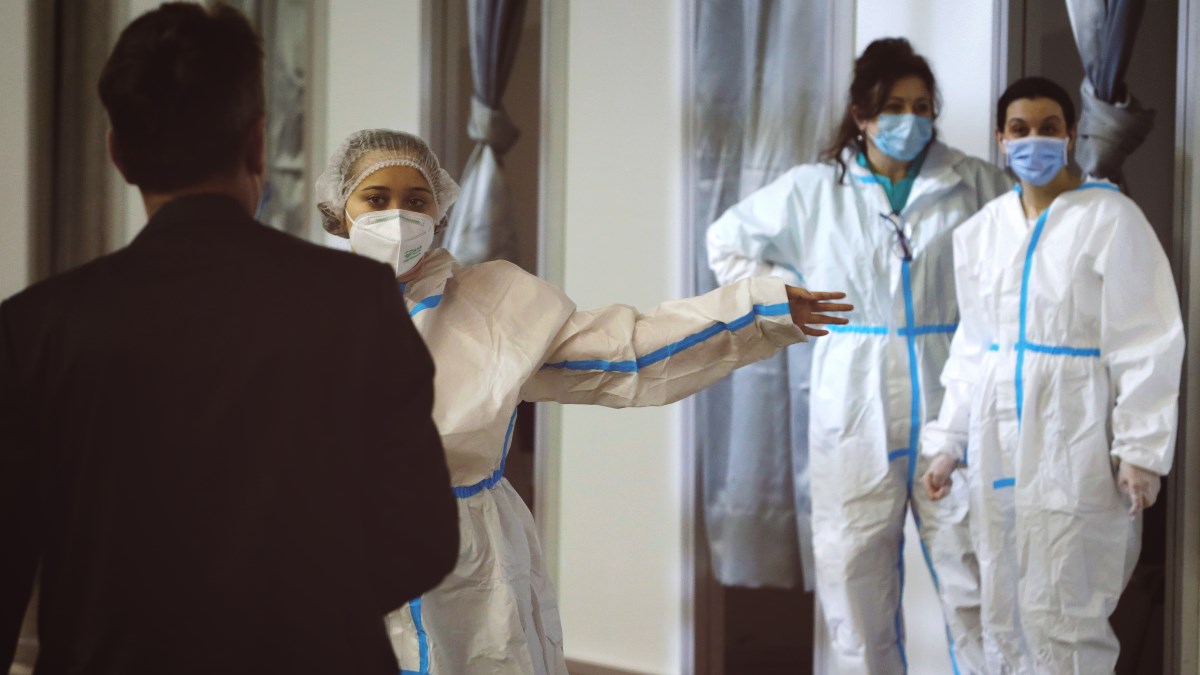 U Srbiji preko 4500 novozaraženih, raste i broj ljudi na respiratoru