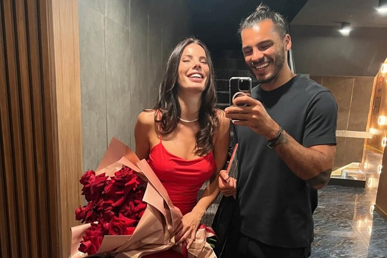 Bivša cura Igora Kojića čeka dijete s hrvatskim nogometašem