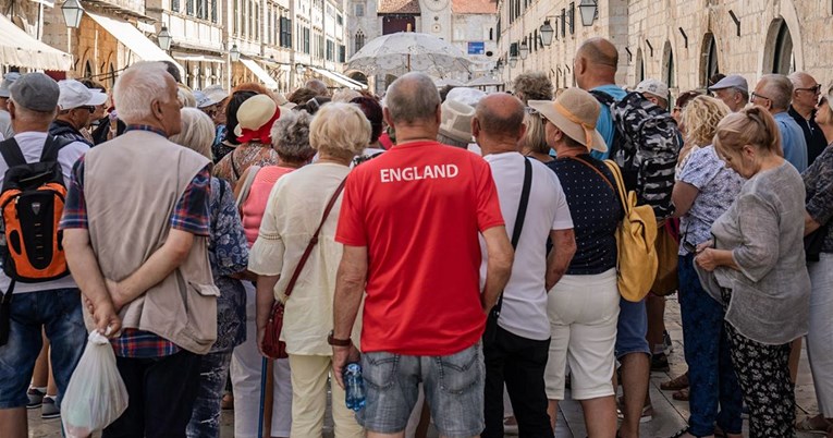 Seksualni napadi u taksijima, zaostale mine... Ovako Britanija opisuje Hrvatsku