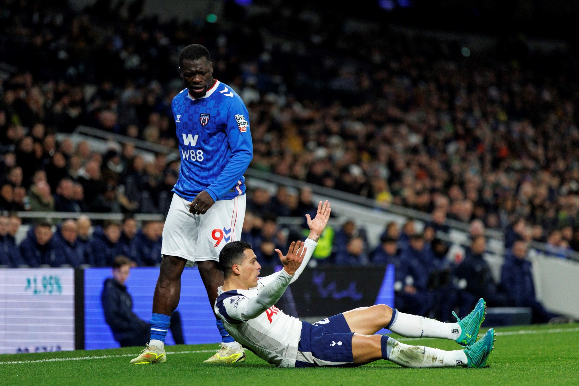 Bayern našao zamjenu za Kanea u Premier ligi?