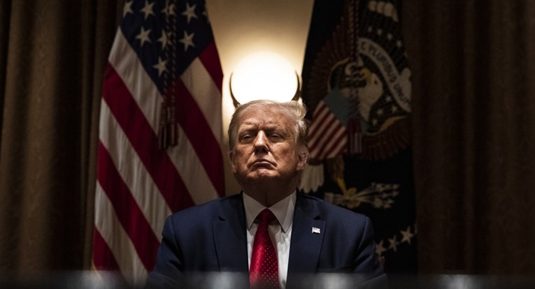 "Ovo je savršeno": Odmah je jasno zašto je ova fotka Donalda Trumpa postala hit