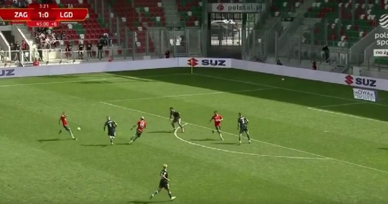 Pogledajte nevjerojatnu golčinu u Poljskoj. Bez razmišljanja potegnuo iz voleja