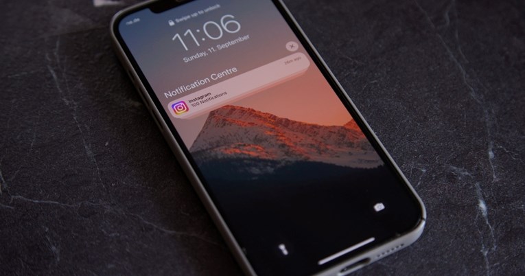 Apple ulaže 100 milijardi dolara: iPhone dobiva američke čipove i staklo