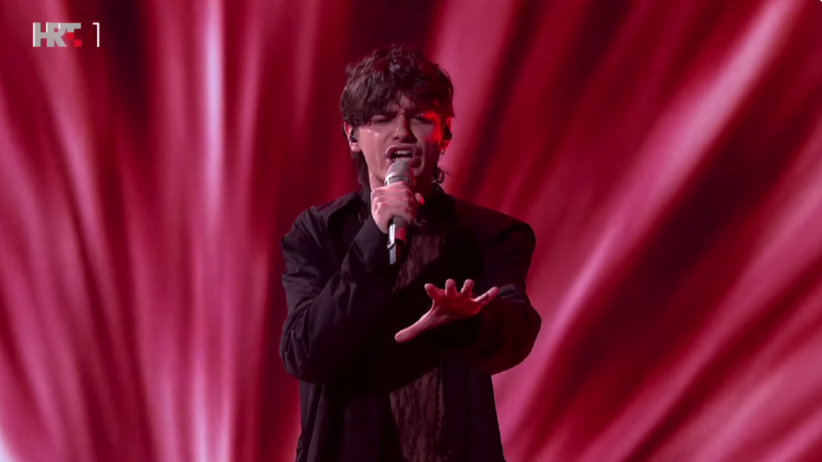 Finale Dore: Emisiju je otvorio Marko Bošnjak s prošlogodišnjom pobjedničkom pjesmom