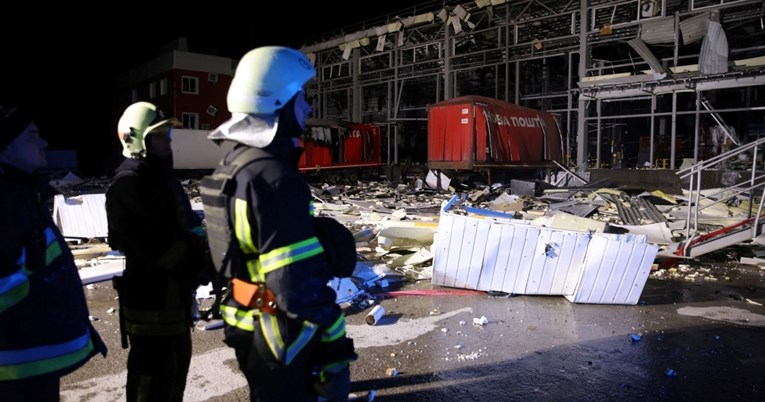 U jučerašnjem napadu na poštu u Harkivu poginulo 6 ljudi