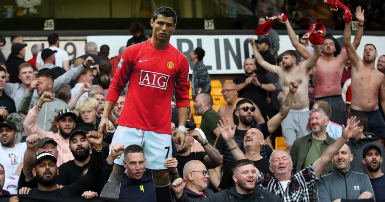 United u problemima s dresovima zbog Ronalda. Znate li koliko klubu ide od prodaje?
