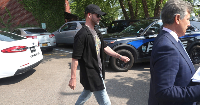 Objavljeni detalji uhićenja Justina Timberlakea. Tvrdio da je "popio jedan martini"