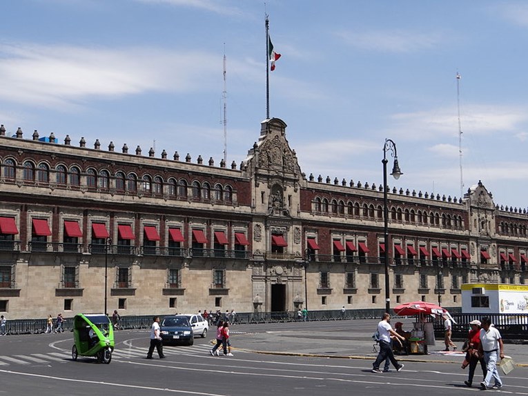 Četvero mrtvih i dvoje ranjenih u pucnjavi u Meksičkoj nacionalnoj palači