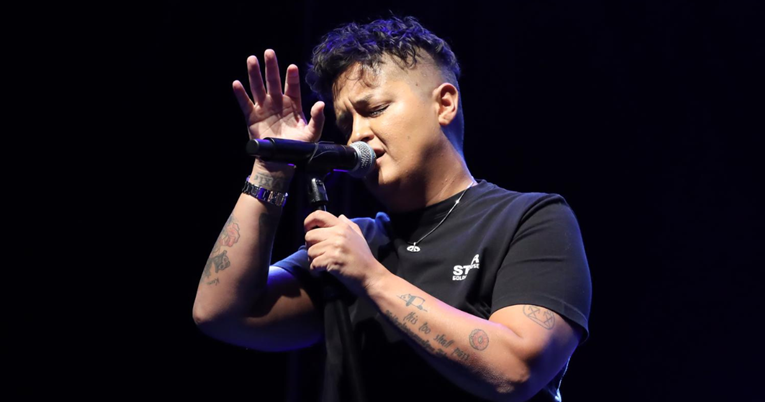 Šerifović o prekidu koncerta: Ako je vama u redu da ostanete bez ruke, noge, prsta...