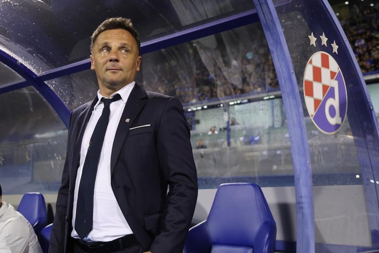 ANKETA Treba li Dinamo smijeniti Kovačevića?